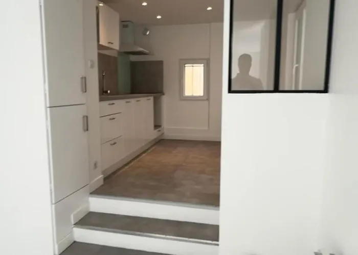 Large Downtown * Corbeil-Essonnes