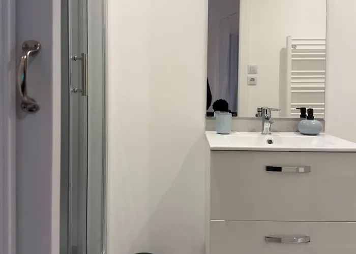 Large Downtown דירה קורביל-אסונס